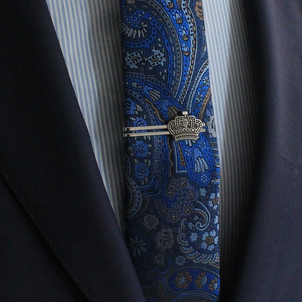 Kravat İğnesiCMC9509Kraliçe Tacı Figürlü Kravat İğnesi