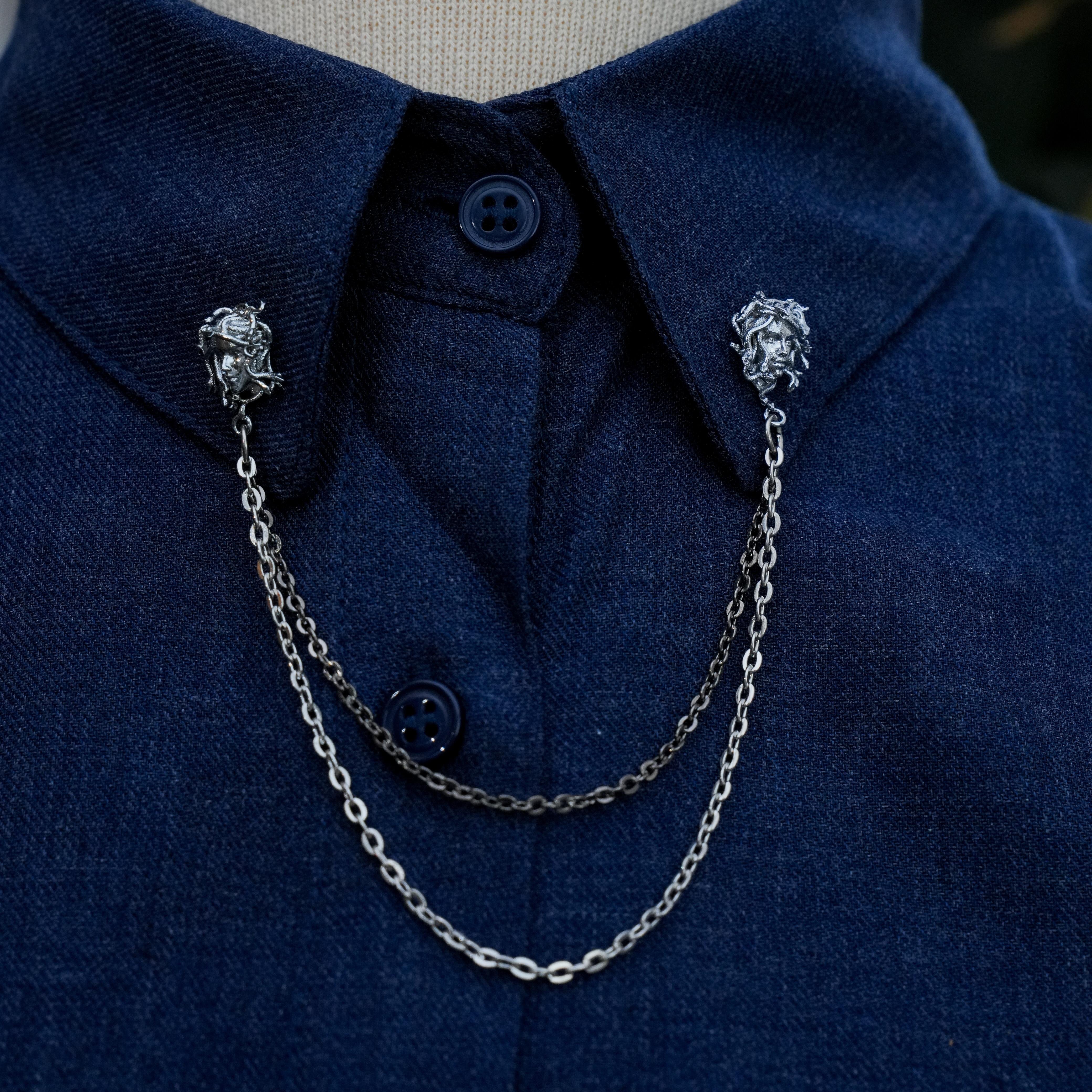 Gömlek Yaka İğnesiCMC2330Medusa Figürlü Gömlek Yaka İğnesi