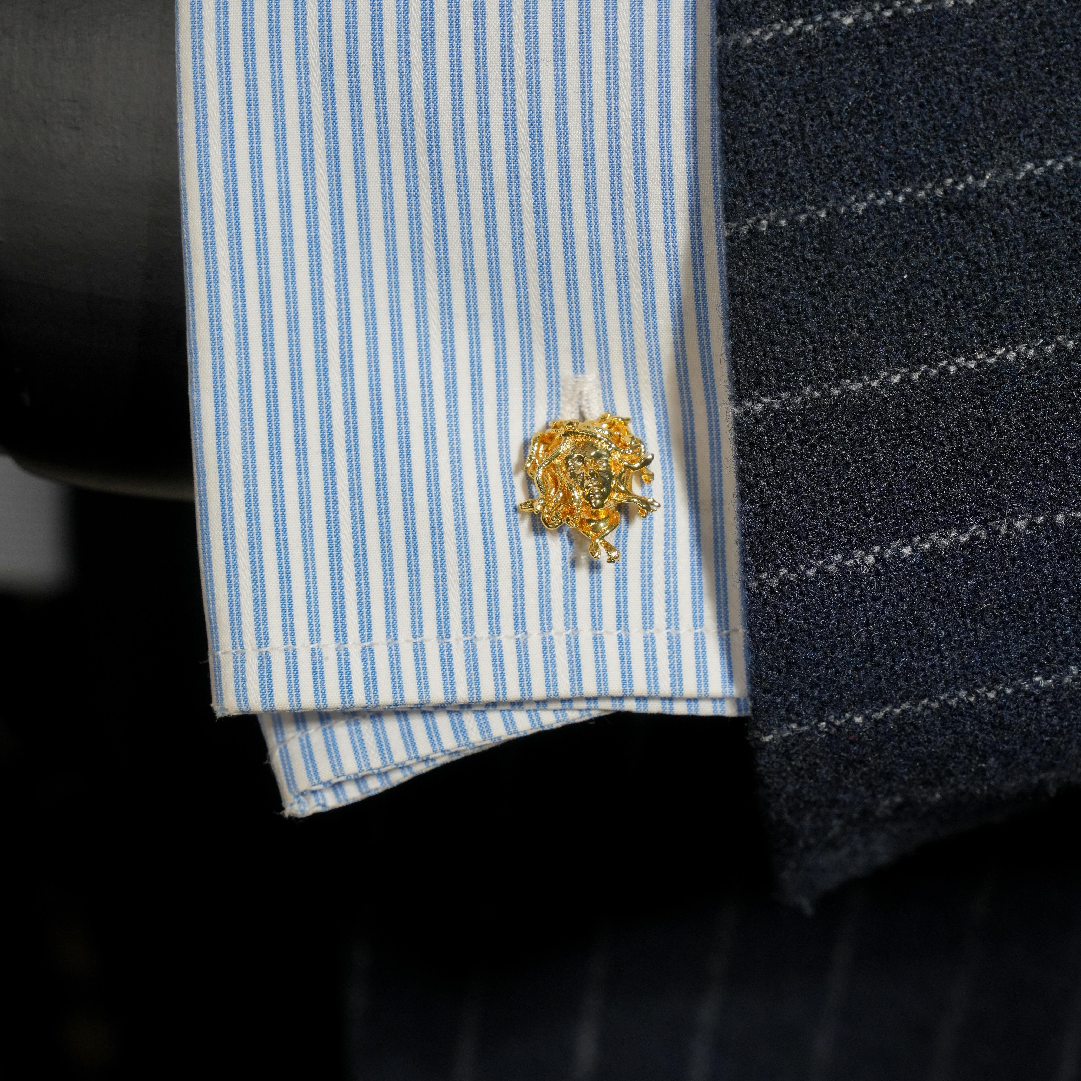 Kol DüğmesiCMC2332Medusa Figürlü Kol Düğmesi 