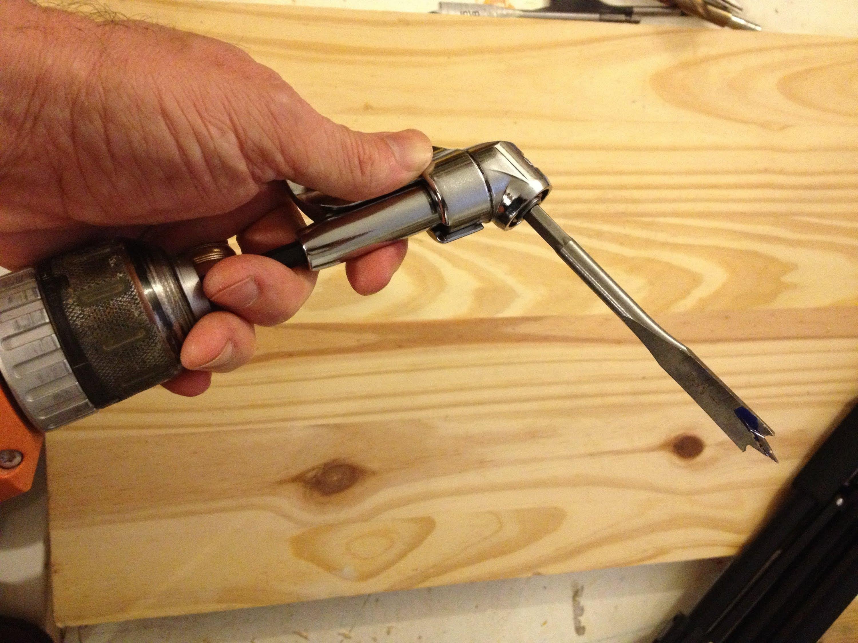 BİTS KÖŞE VİDALAMA