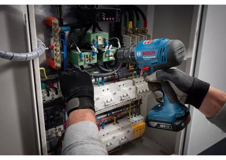 Bosch GSB 183-LI Akülü Darbeli Delme Vidalama - 2 Akülü