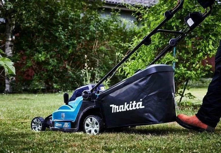 Makita AKÜLÜ ÇİM BİÇME MAKİNASI 2x18V DLM432Z