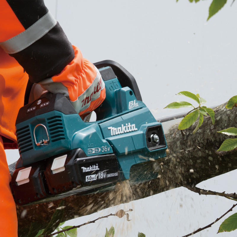 Makita AKÜLÜ ZİNCİRLİ TESTERE 2x18V DUC256Z