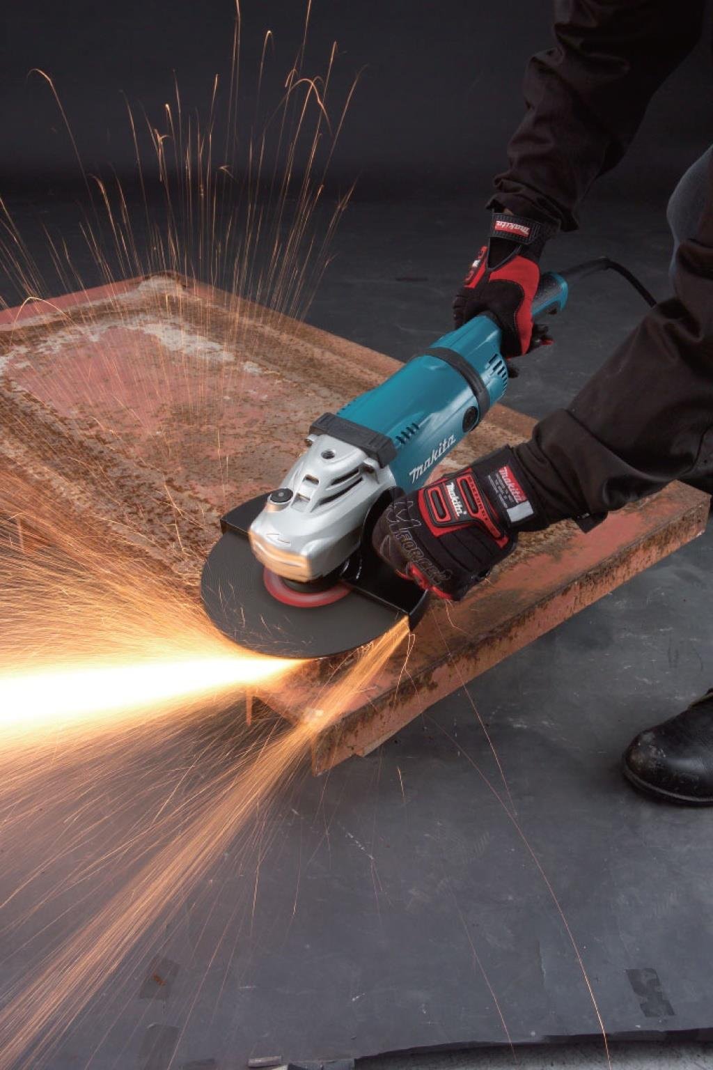 Makita BÜYÜK TAŞLAMA GA9061R