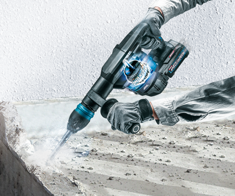 Makita ELEKTROPNÖMATİK KIRICI 40V HM001GM202