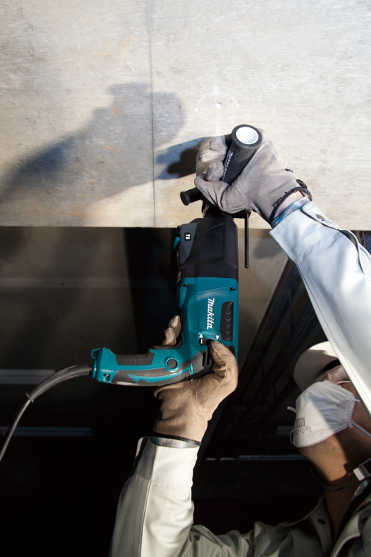 Makita HR2600 ELEKTROPNÖMATİK DELİCİ