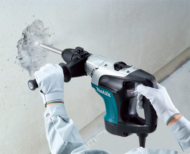 Makita HR4002 ELEKTROPNÖMATİK DELİCİ KIRICI