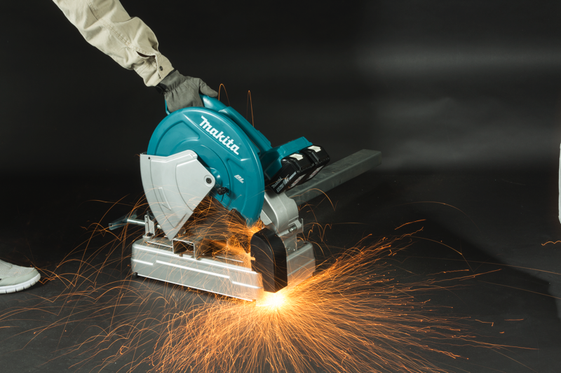 Makita METAL KESME MAKİNASI 2x18V DLW140PT2