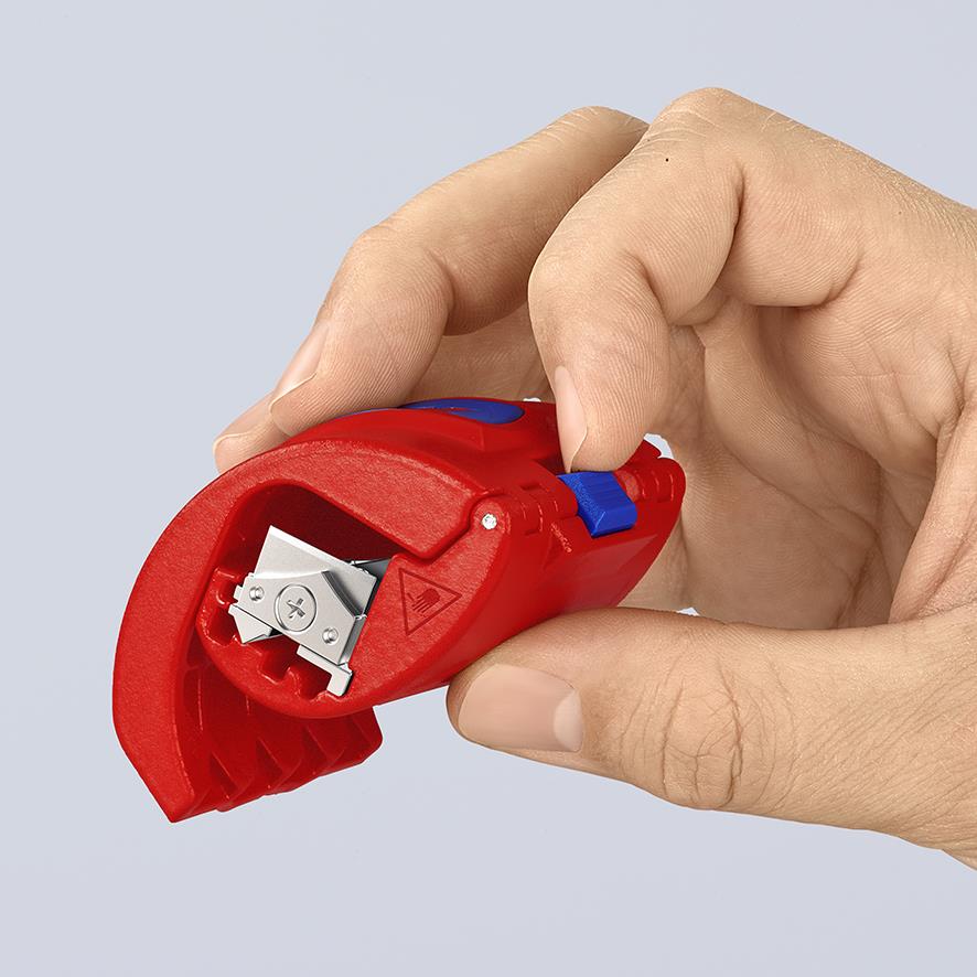 PLASTİK BORU VE SIZDIRMAZLIK MANŞON KESME (KAUÇUK)