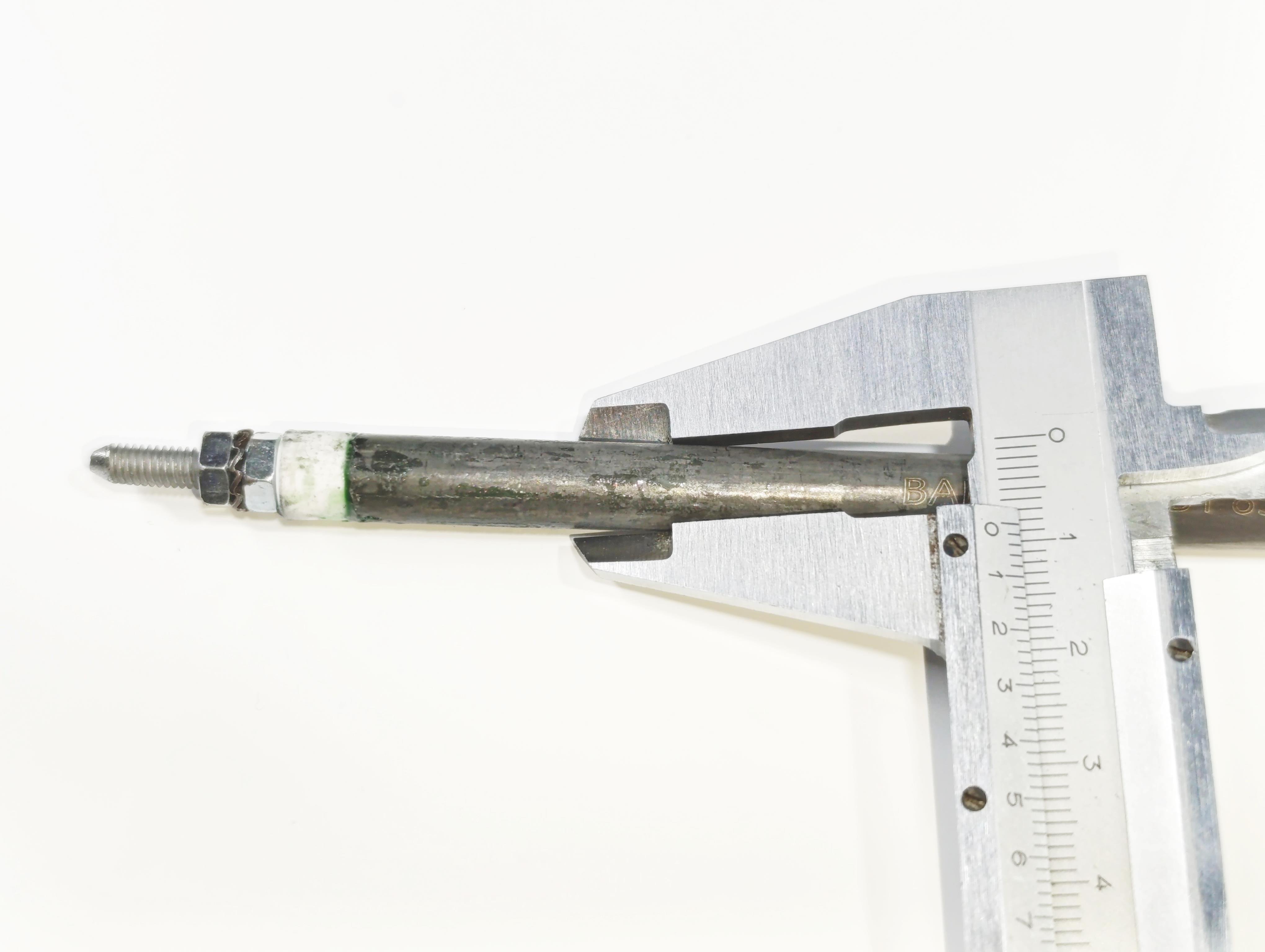 30cm 300W 8,5mm 230V Bükülebilir Vidalı Düz Çubuk Isıtıcı Rezistans 