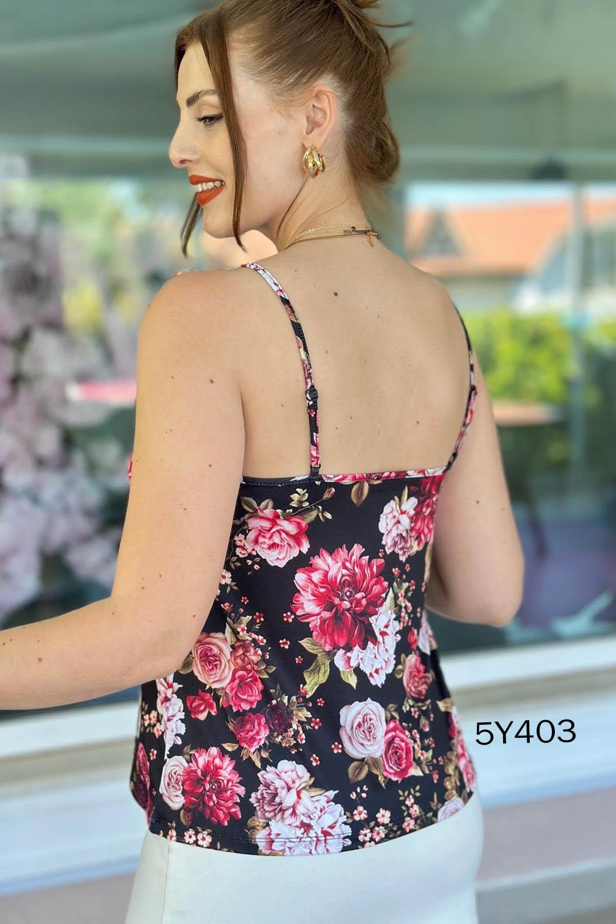 Askısı Ayarlanabilir Dantelli Sandy Bluz