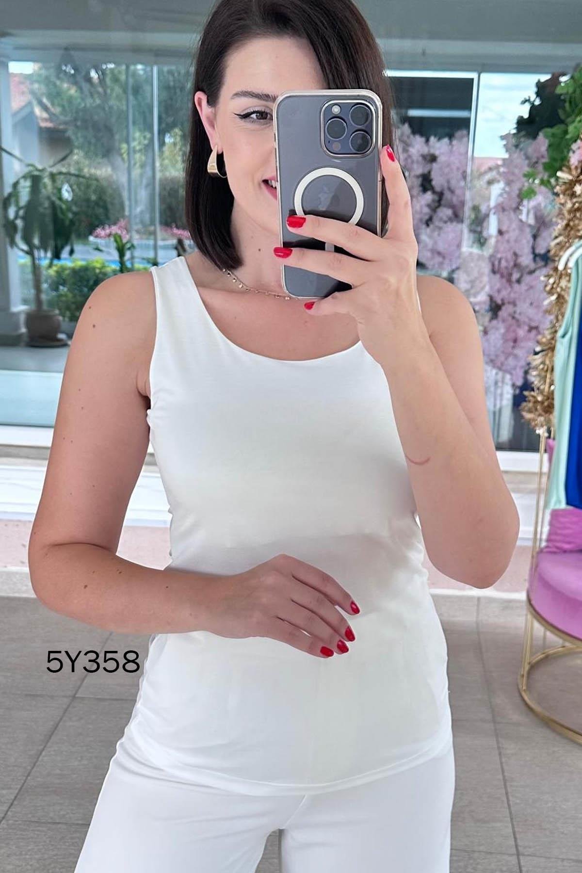 Astarlı Sandy Atlet