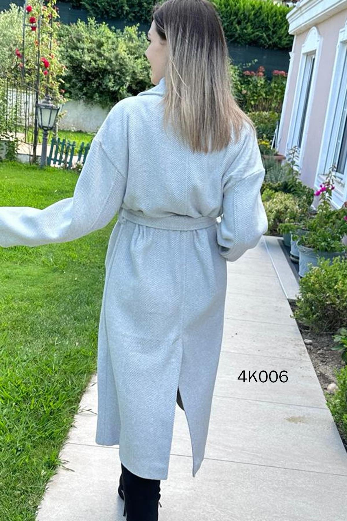 Belden Bağlamalı Kaşe Kaban