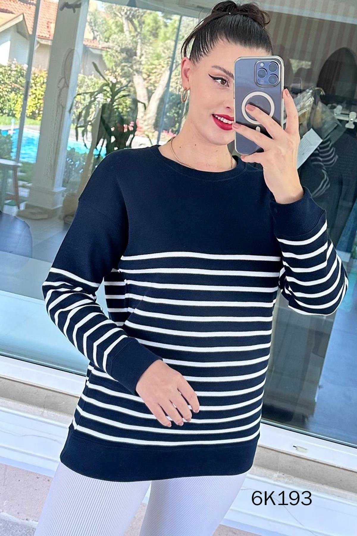 Bisiklet Yaka Çizgili Triko Bluz