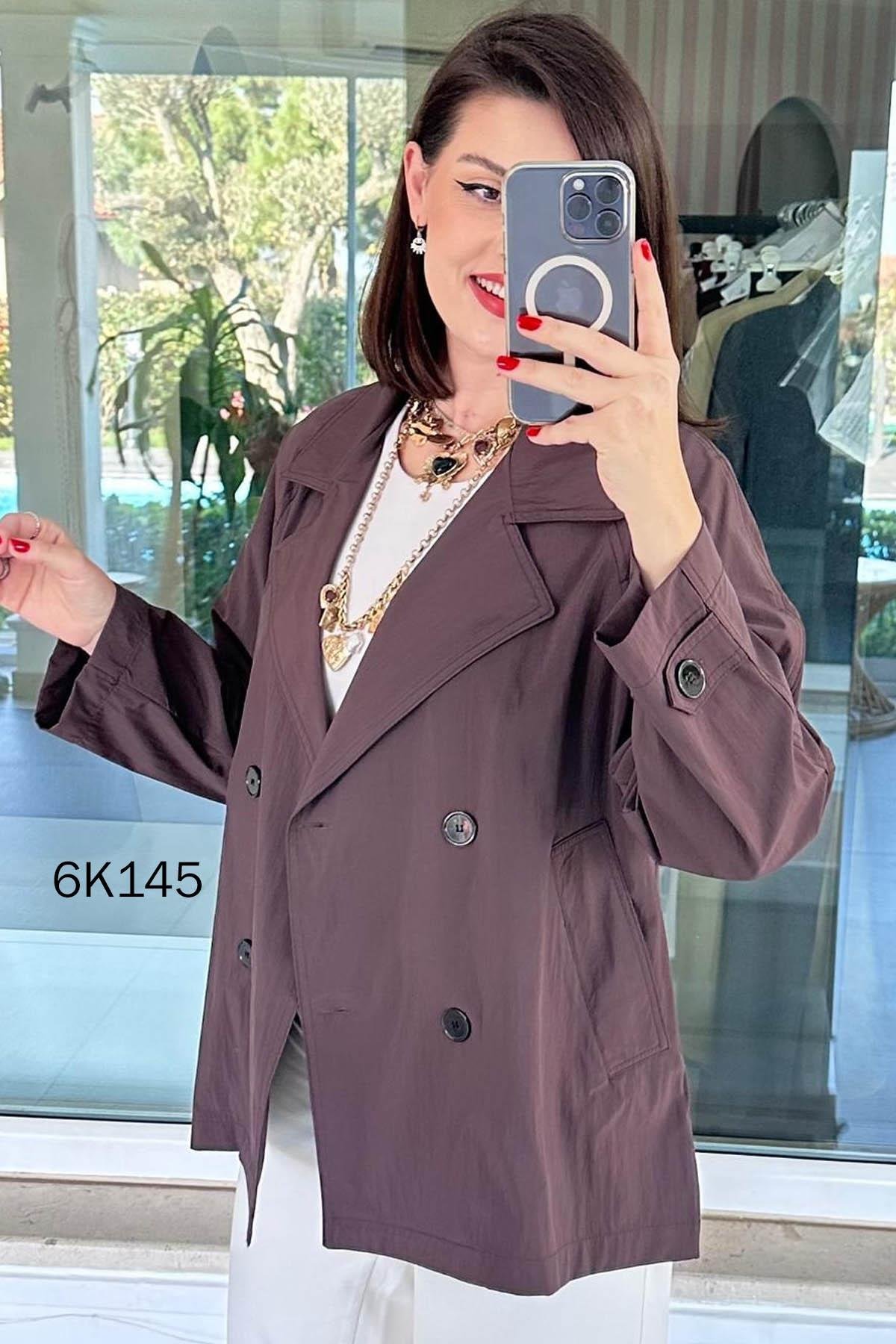 Düğmeli Kısa Trençkot