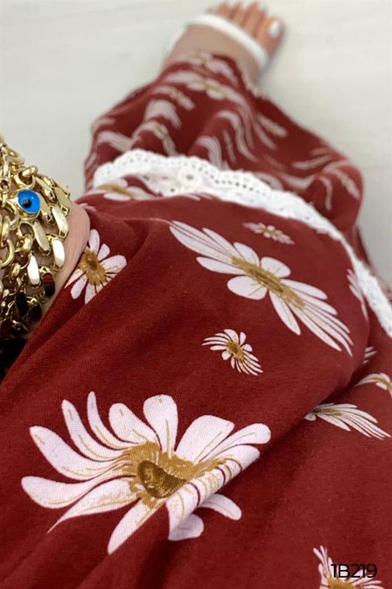 Güpür Detay Beli Lastikli Elbise