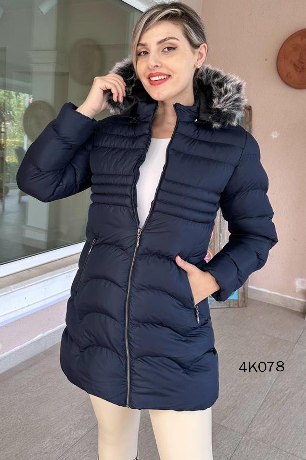 Kapşonlu Uzun Şişme Mont