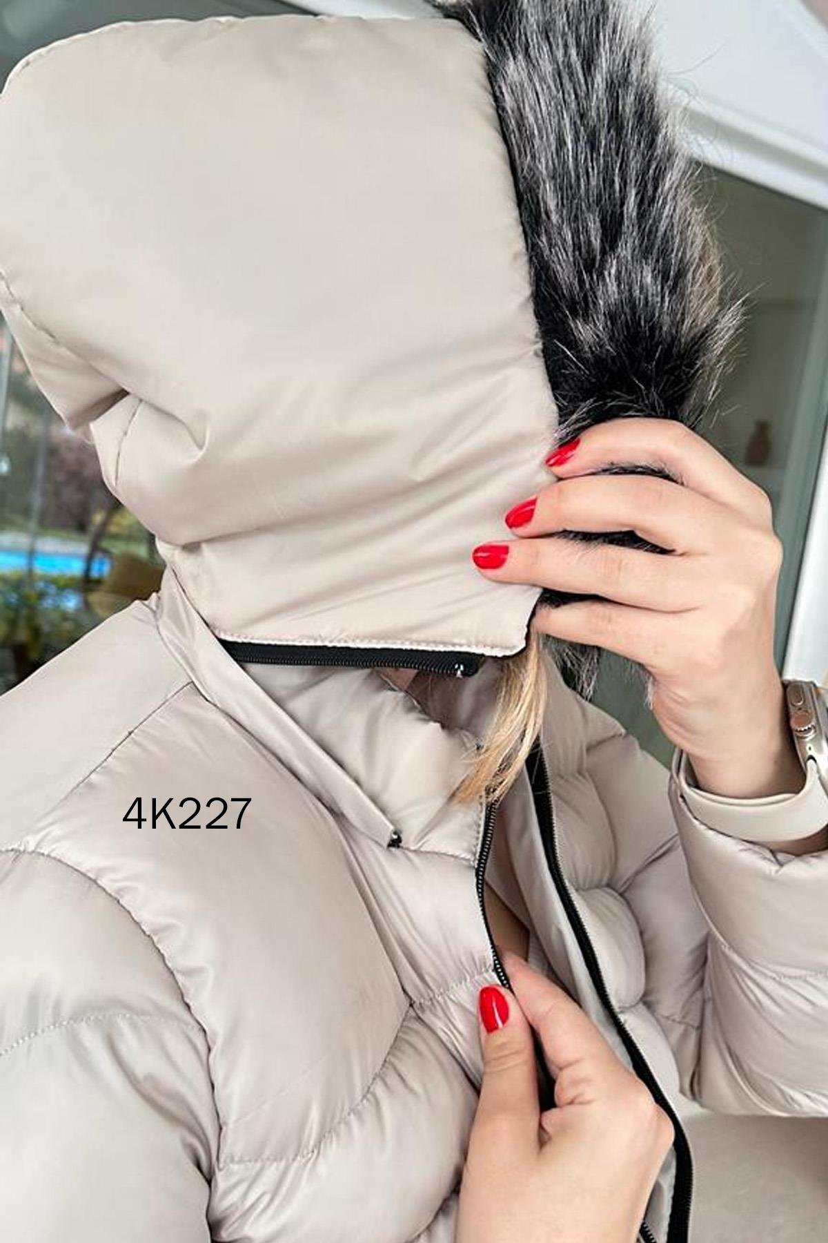 Kapşonu Çıkarılabilir Uzun Şişme Mont