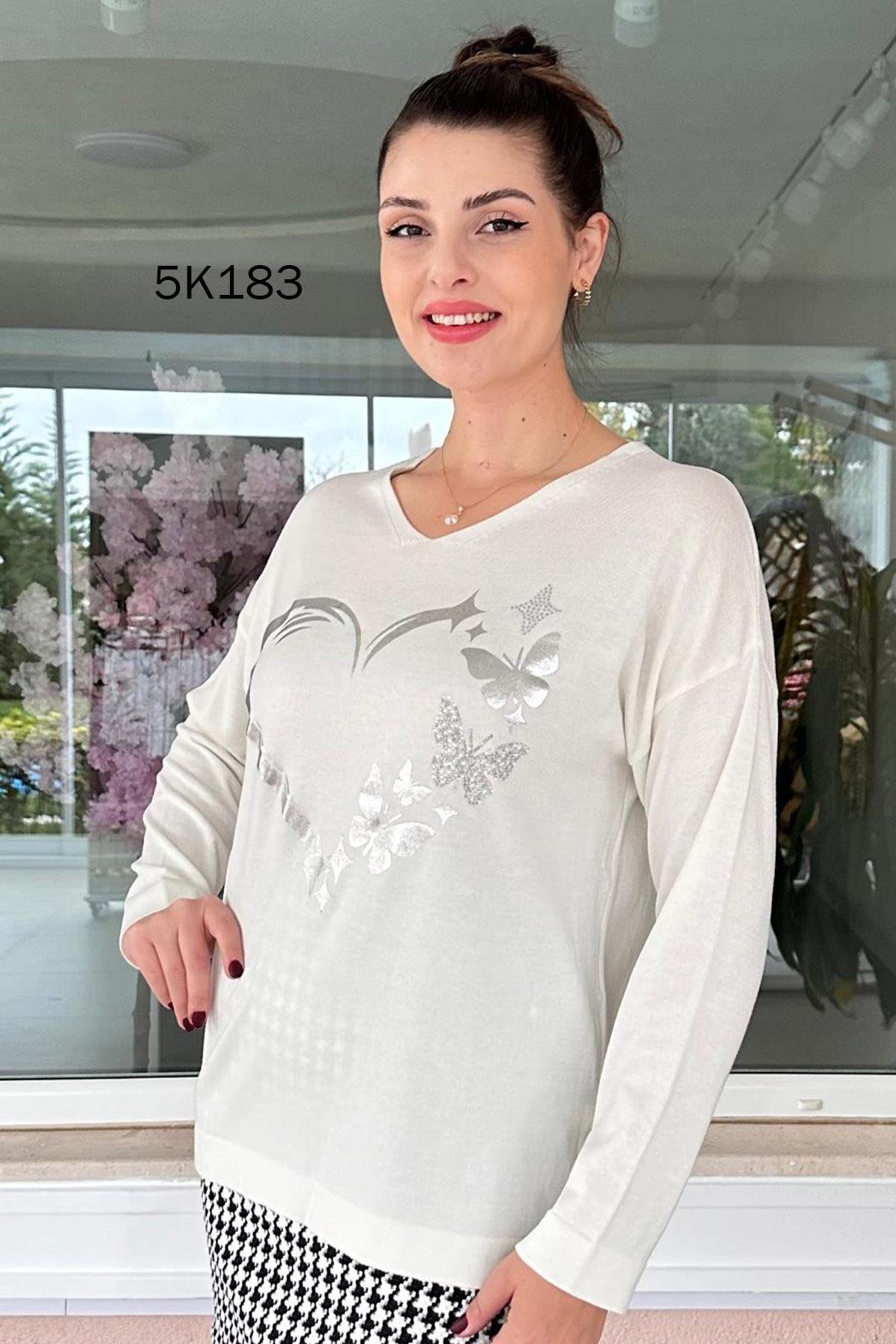 Kelebek Baskılı Triko Bluz