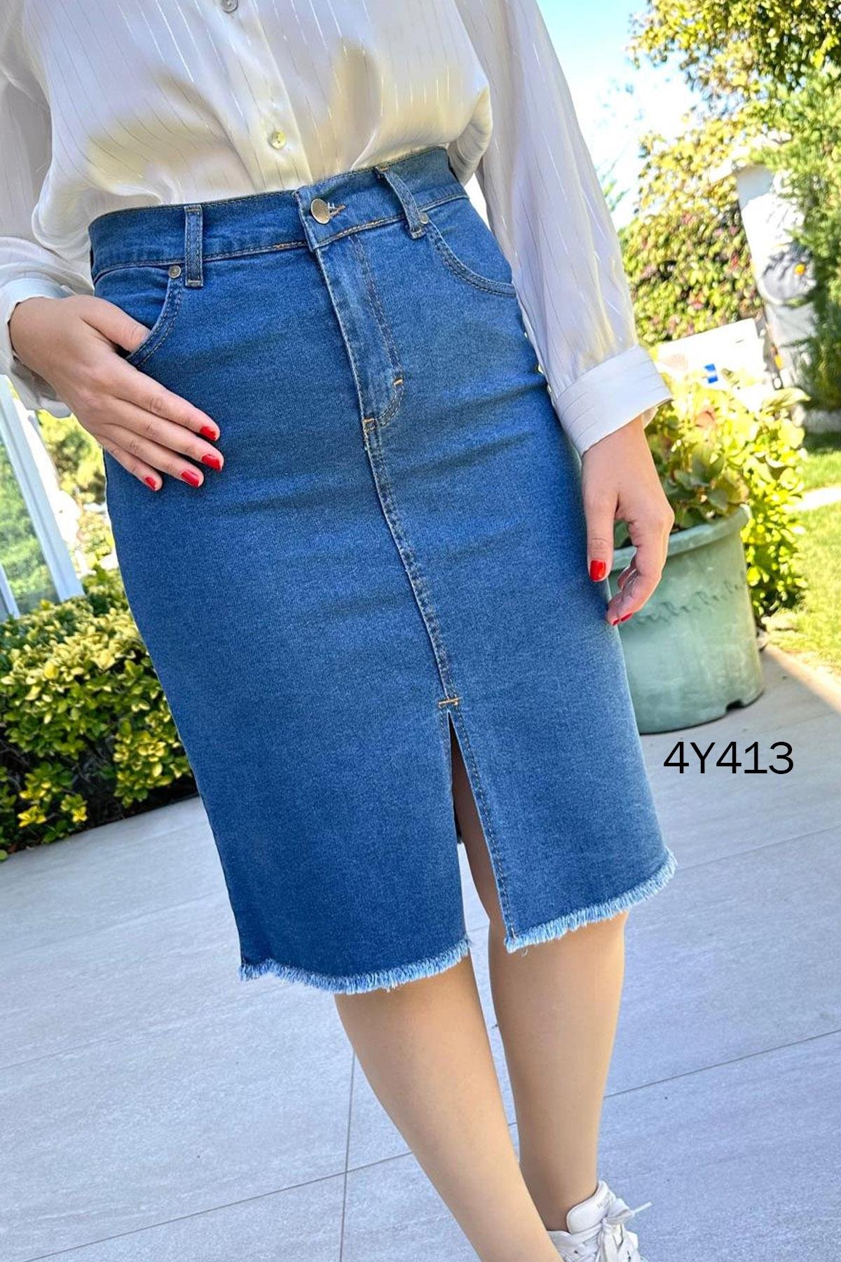 Likralı Diz Boy Kırık Beyaz Kot Etek