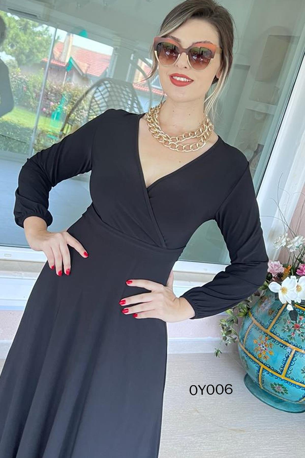 Likralı Kruvaze Yaka Uzun Elbise