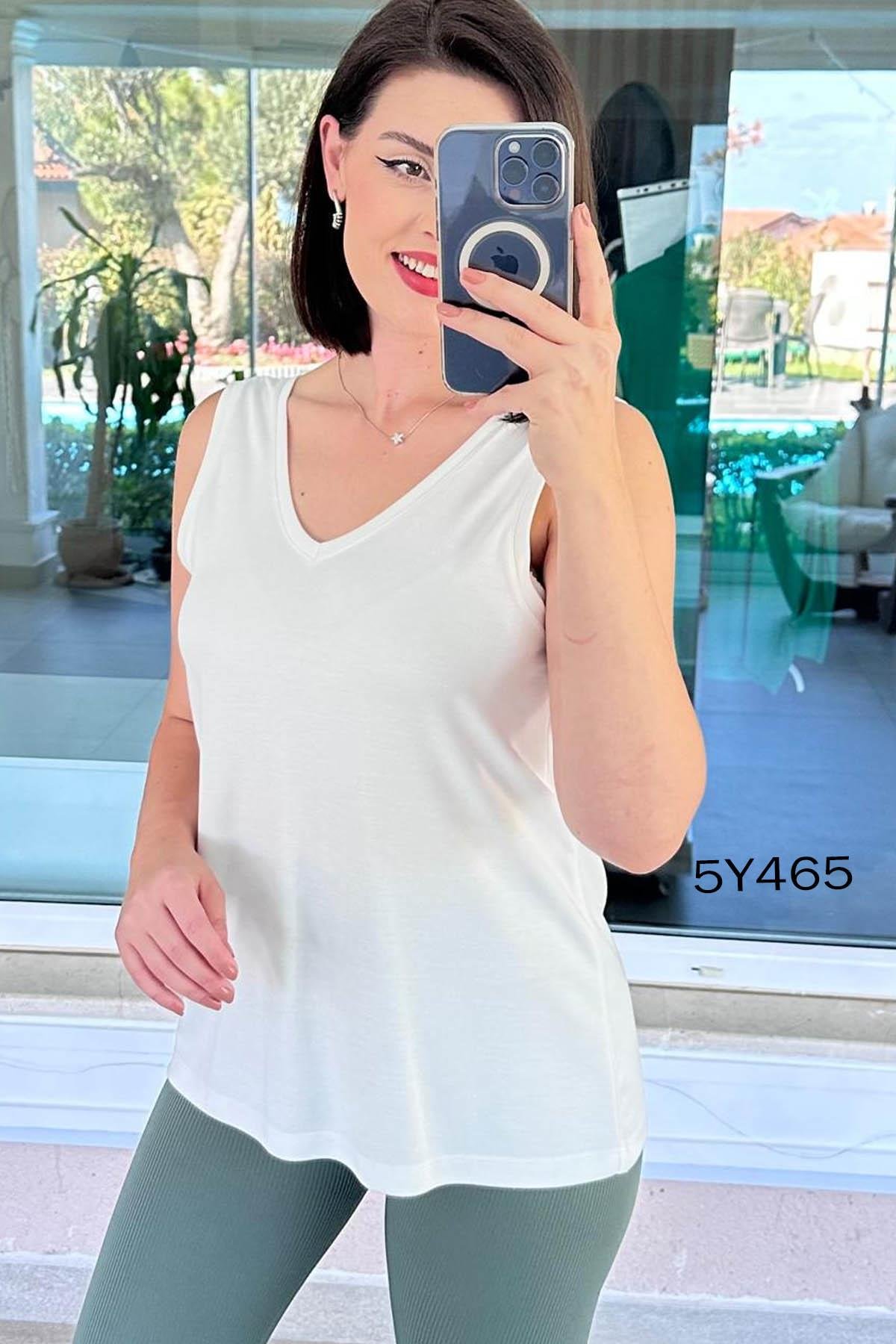 Ön Arka V Yaka Atlet