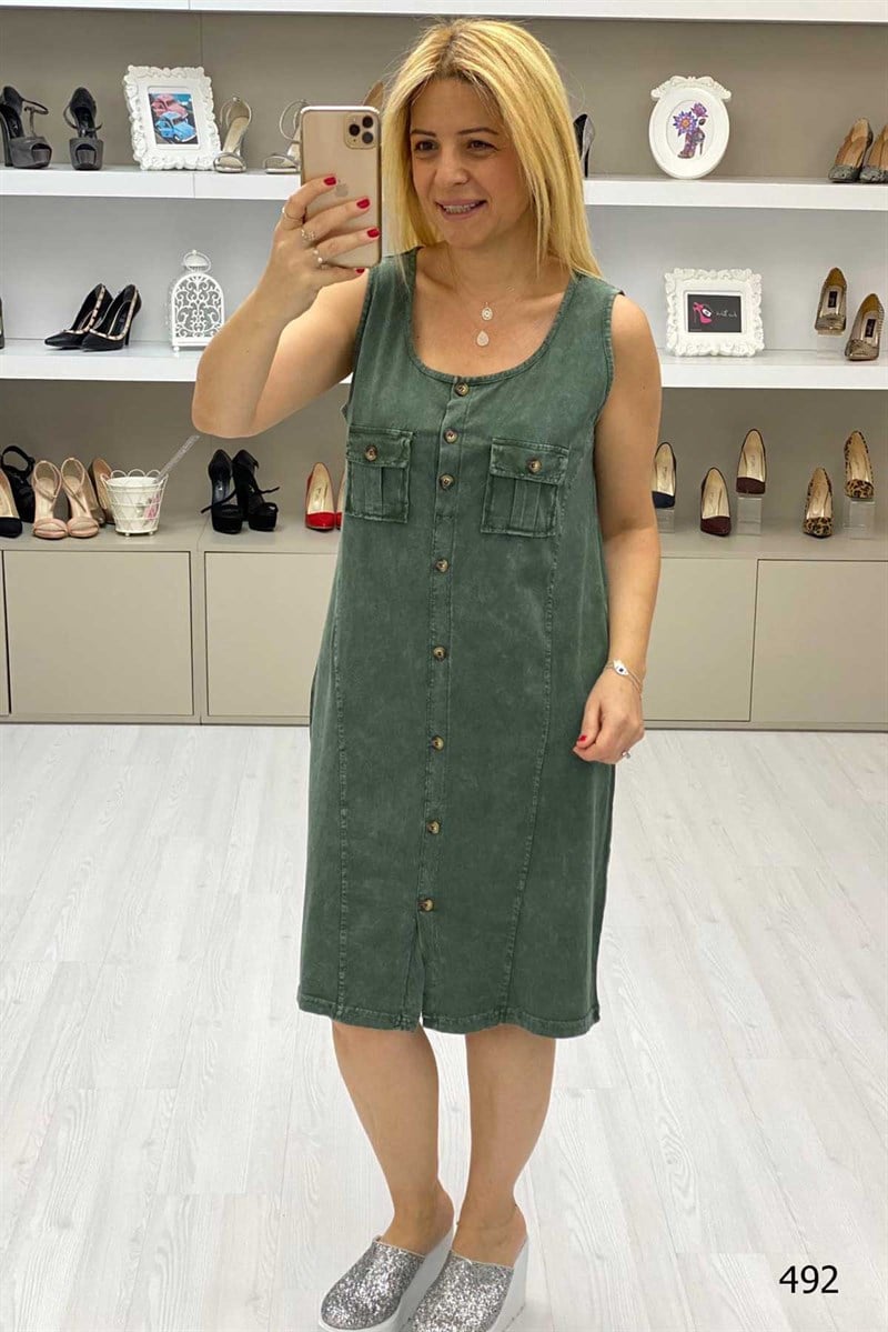 Önü Düğmeli Elbise