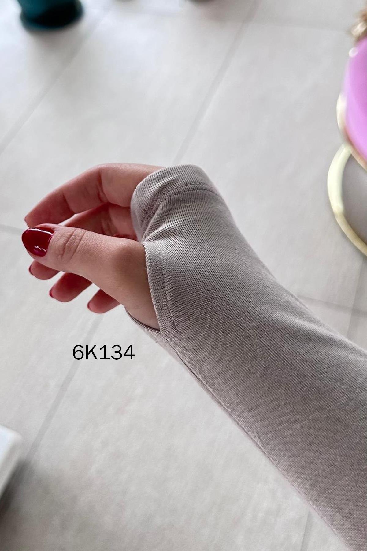 Parmak Geçmeli Likralı Kumaş Body