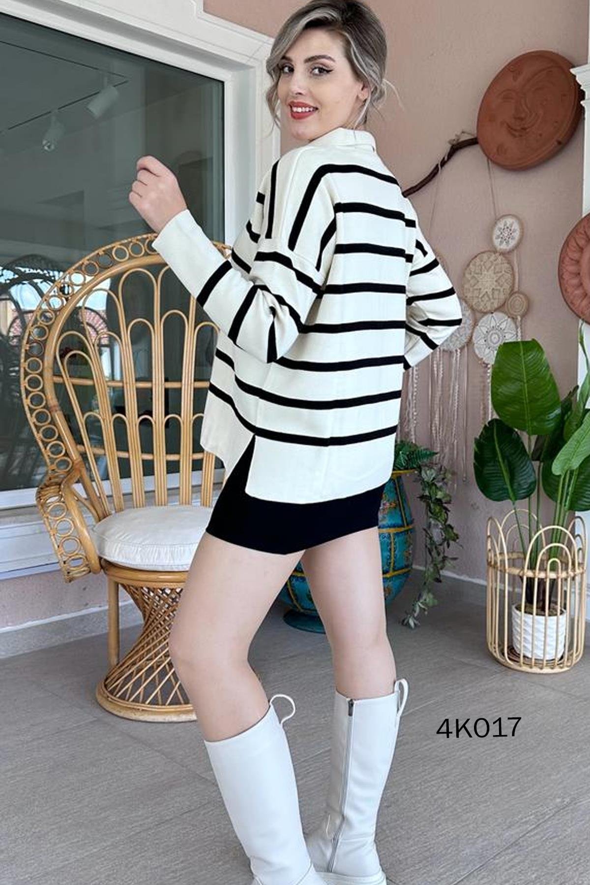 Polo Yaka Çizgili Triko Bluz