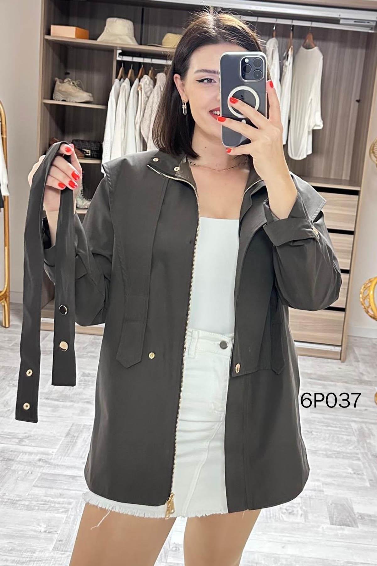 Prive Seri Çıtçıt Kemerli Kısa Trençkot