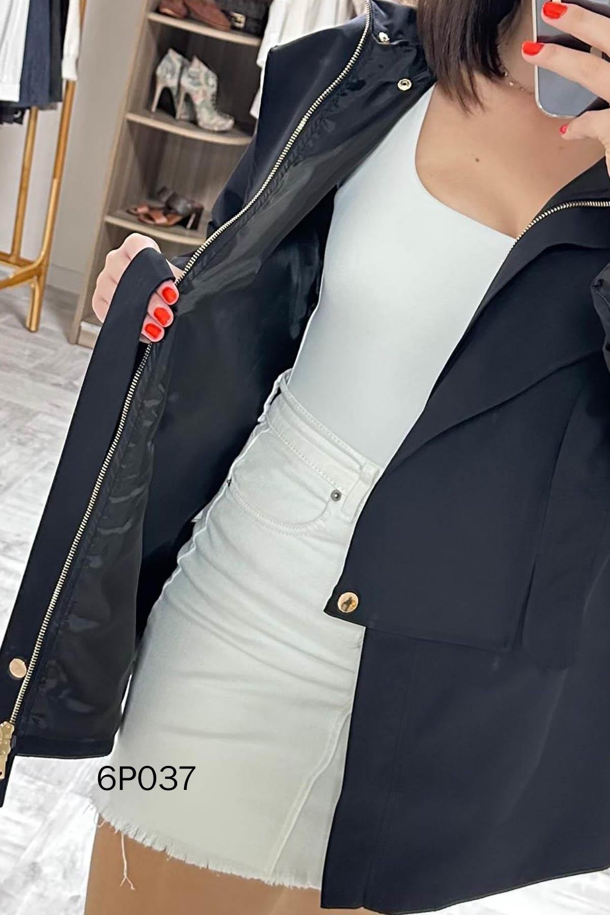 Prive Seri Çıtçıt Kemerli Kısa Trençkot