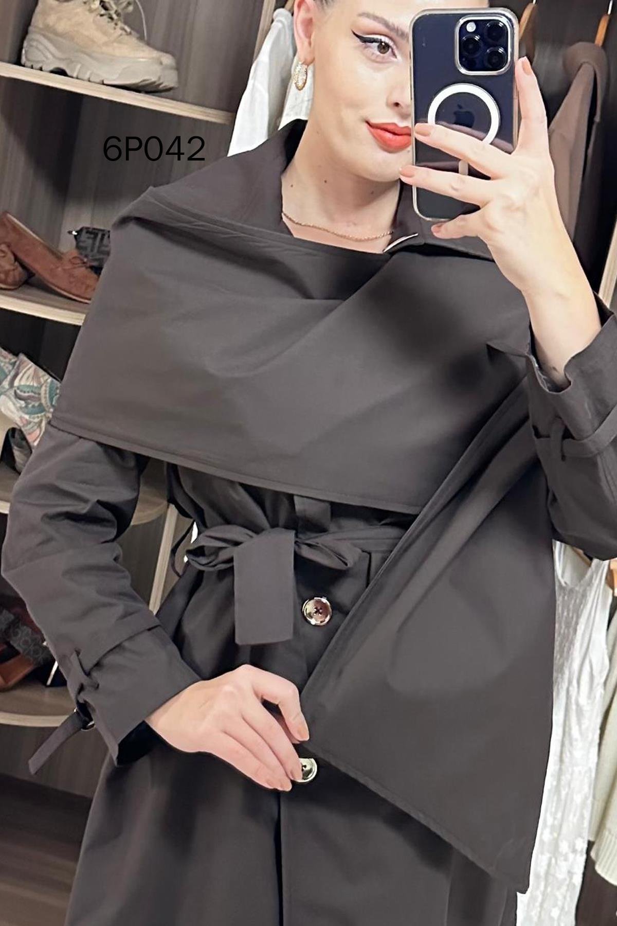 Prive Seri Şal Detay Trençkot