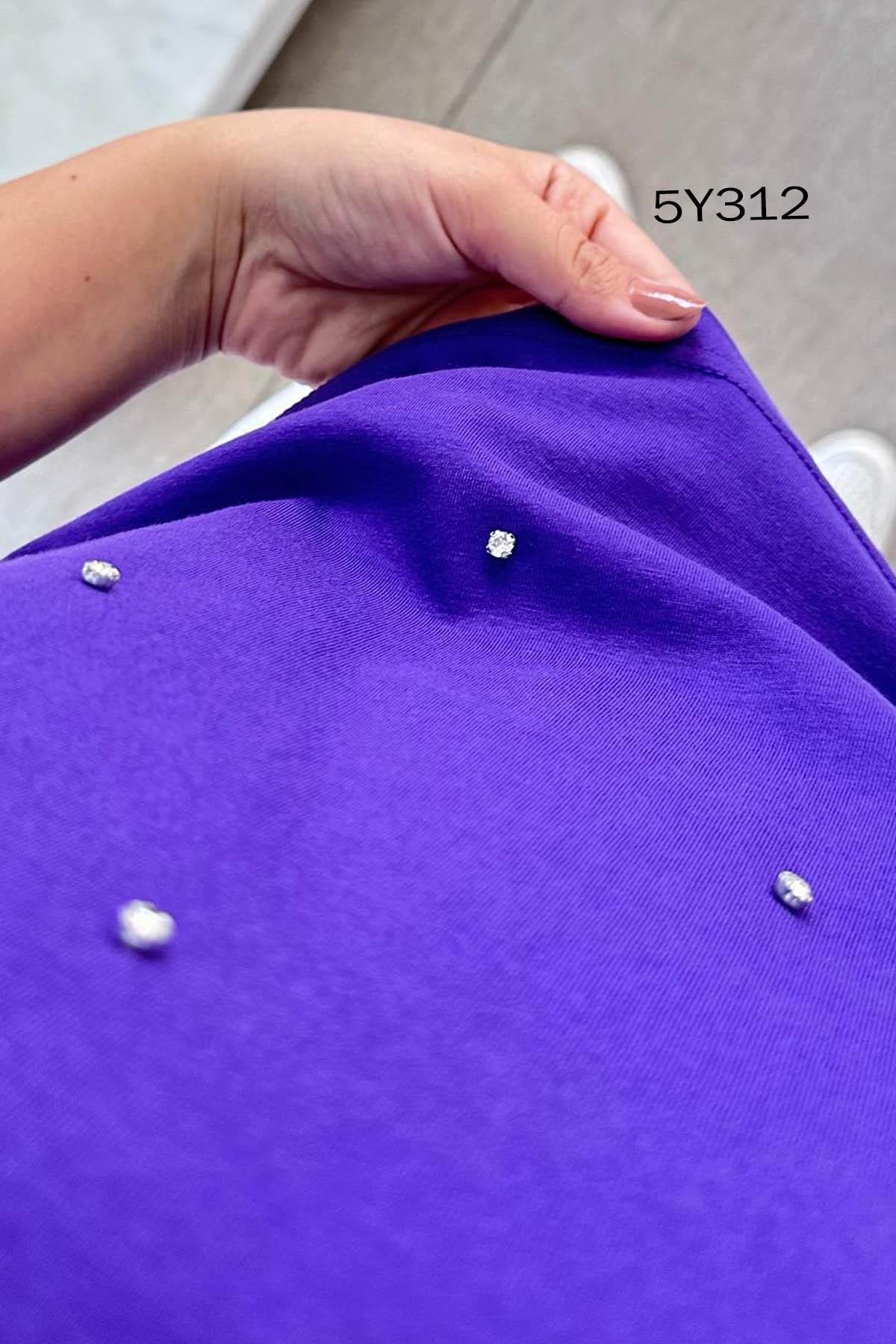 Taş İşlemeli Pamuk Süprem Tshirt