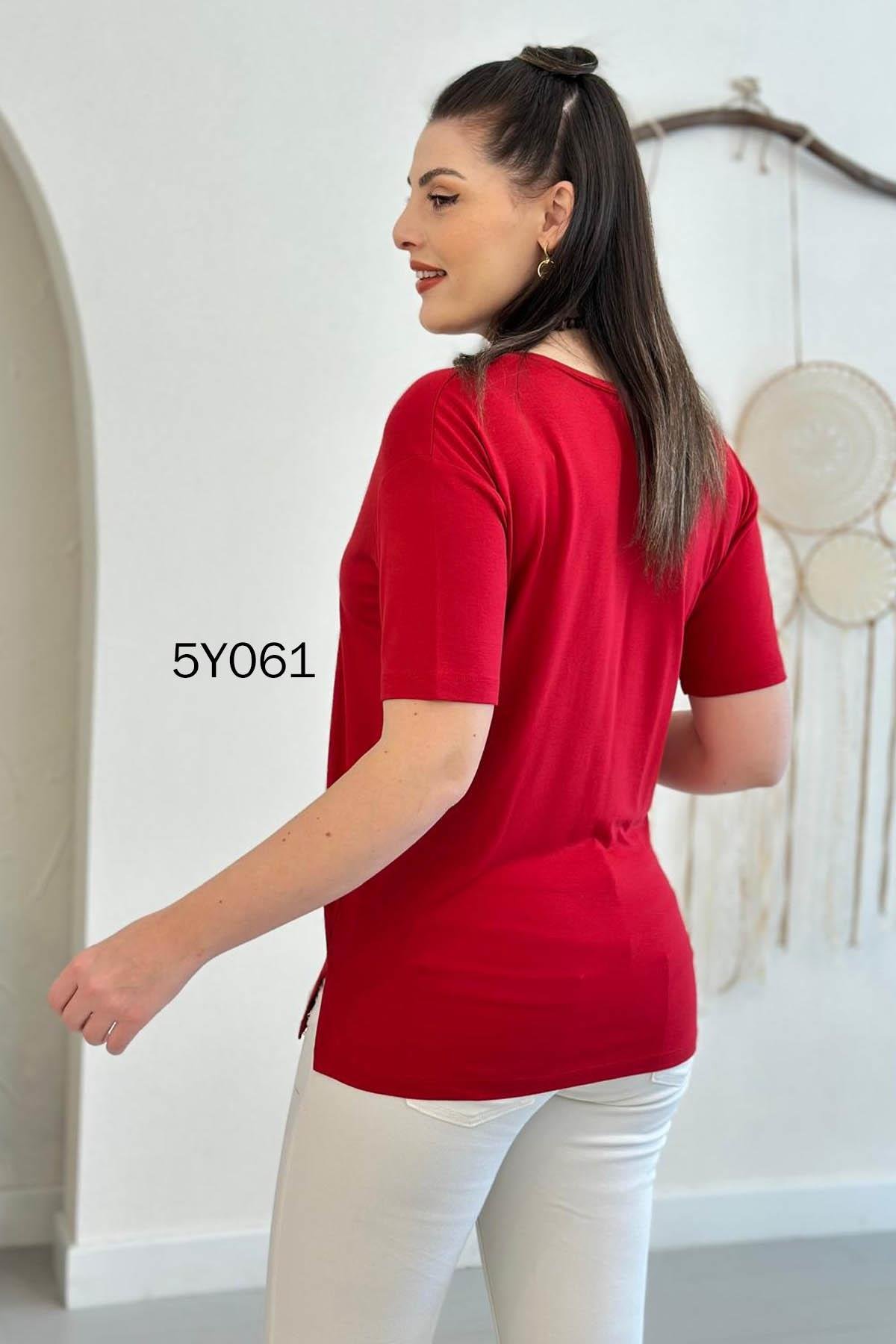 V Yaka Yırtmaçlı Viskon Tshirt