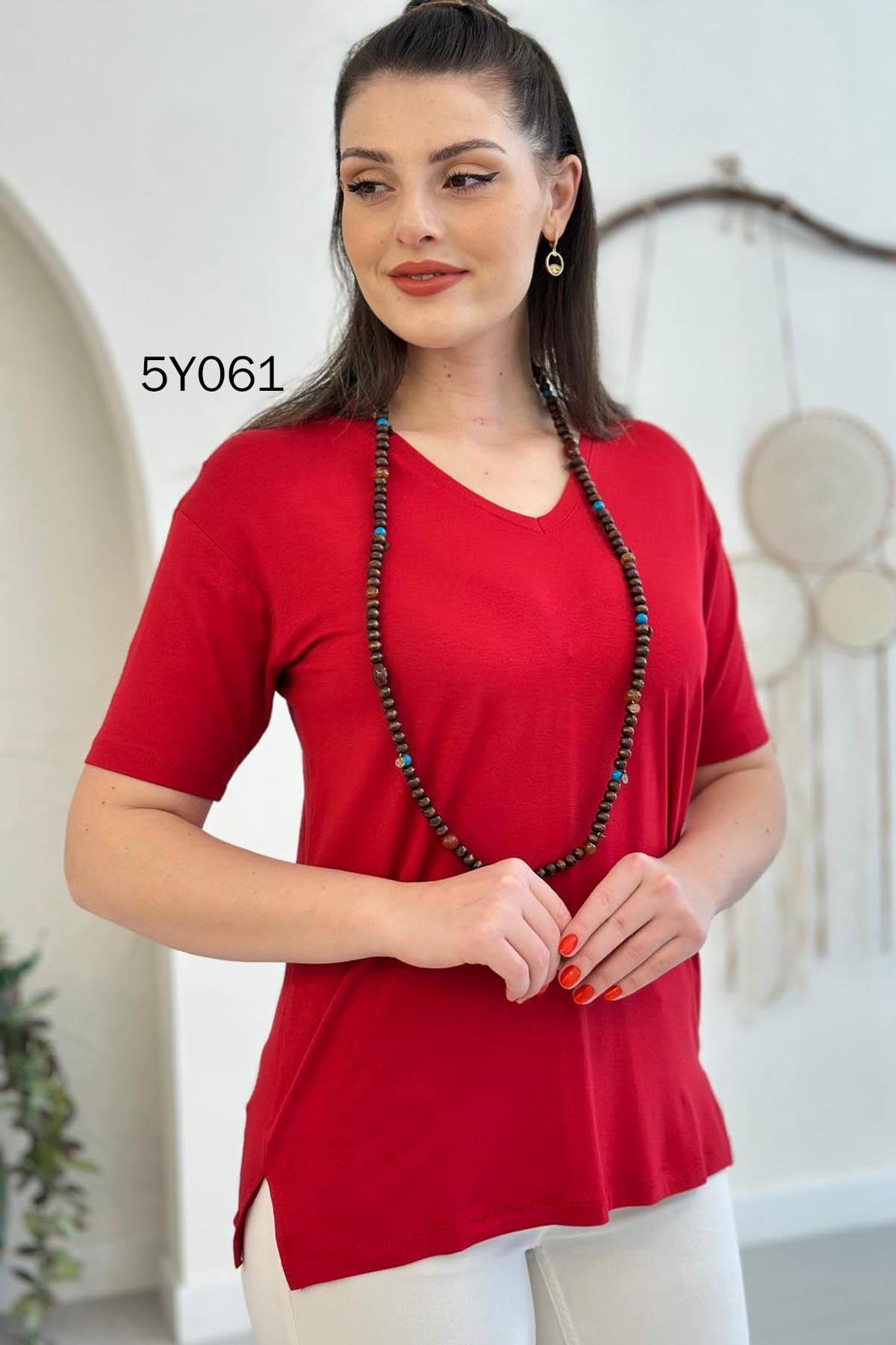 V Yaka Yırtmaçlı Viskon Tshirt