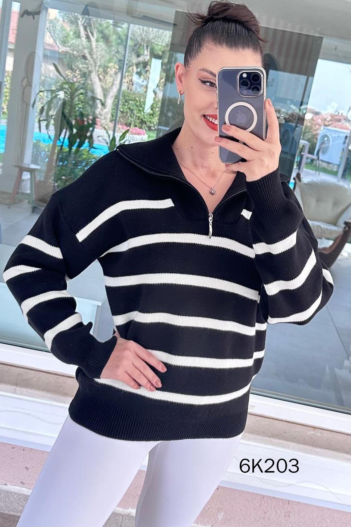 Yarım Fermuarlı Triko Bluz