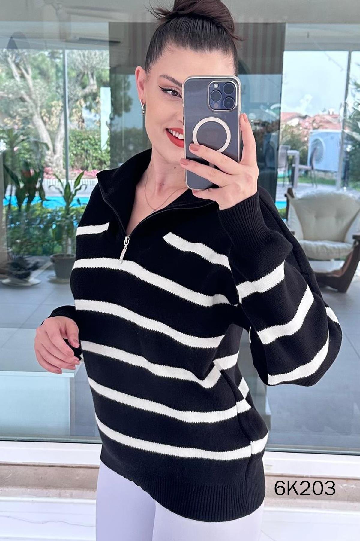 Yarım Fermuarlı Triko Bluz