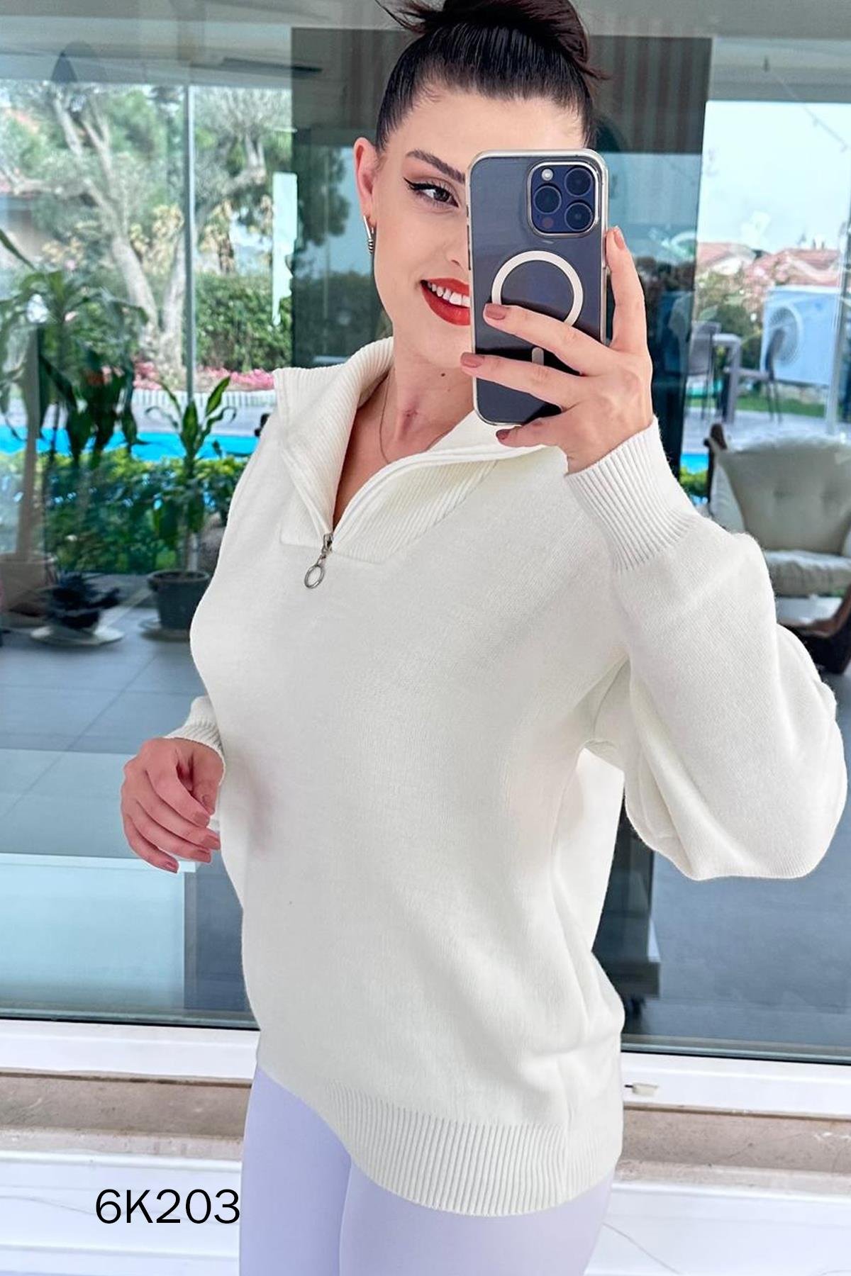 Yarım Fermuarlı Triko Bluz