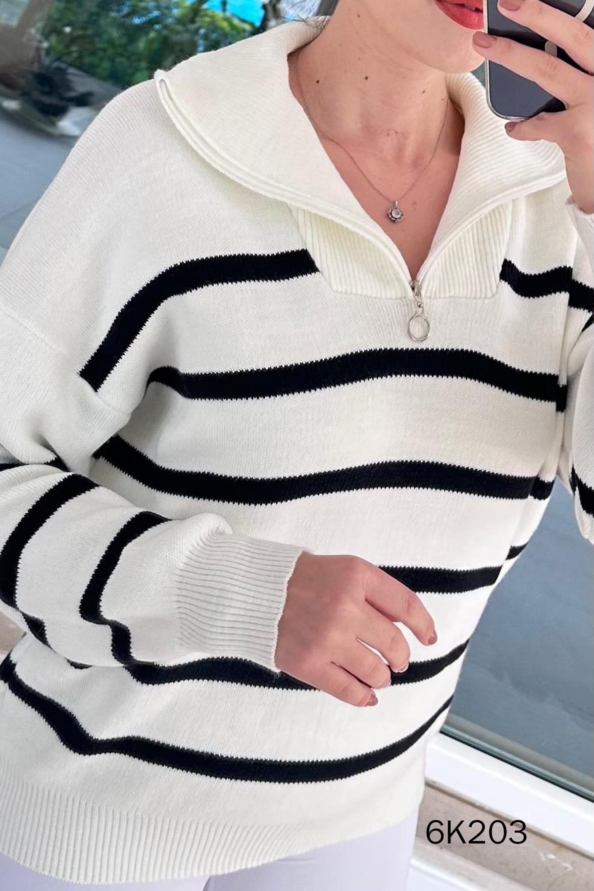 Yarım Fermuarlı Triko Bluz