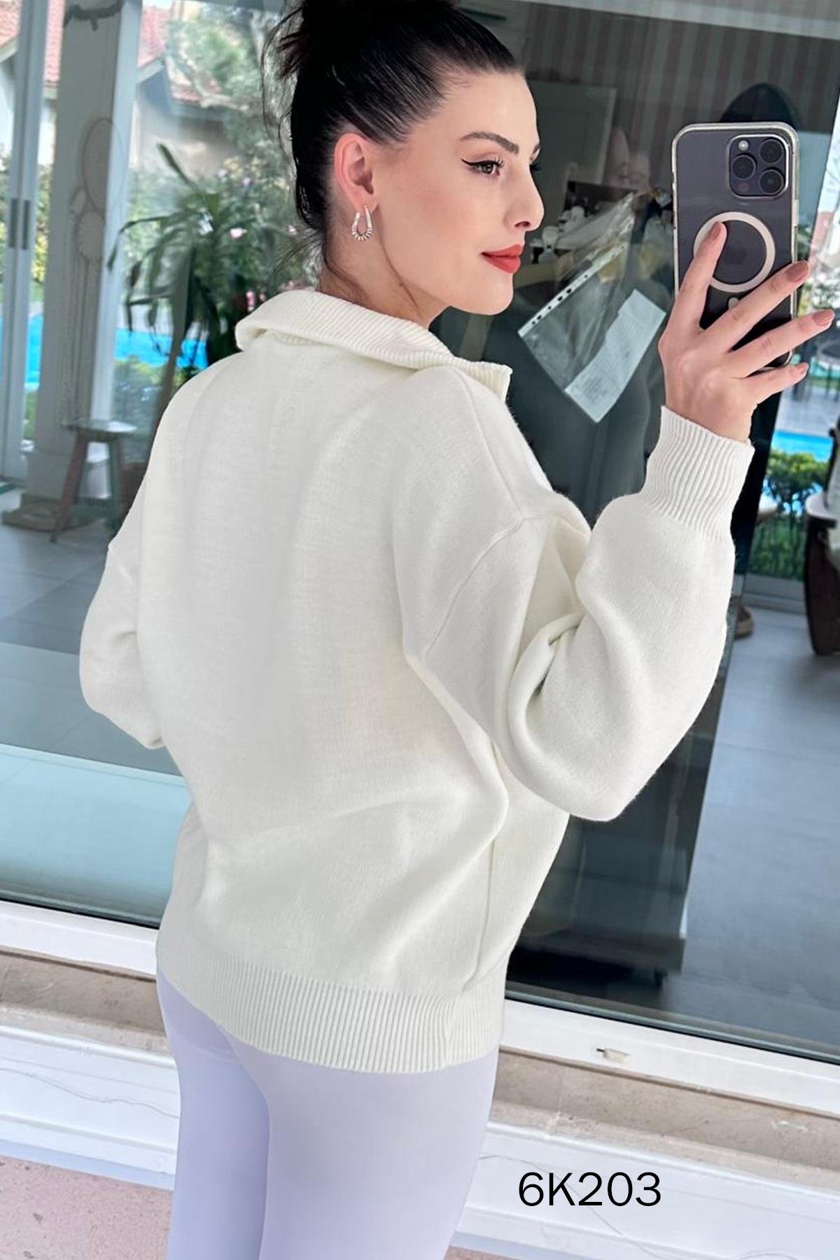 Yarım Fermuarlı Triko Bluz