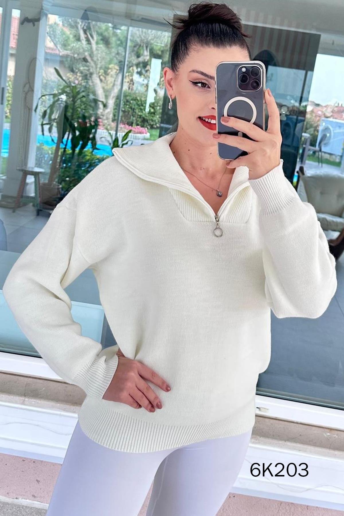 Yarım Fermuarlı Triko Bluz