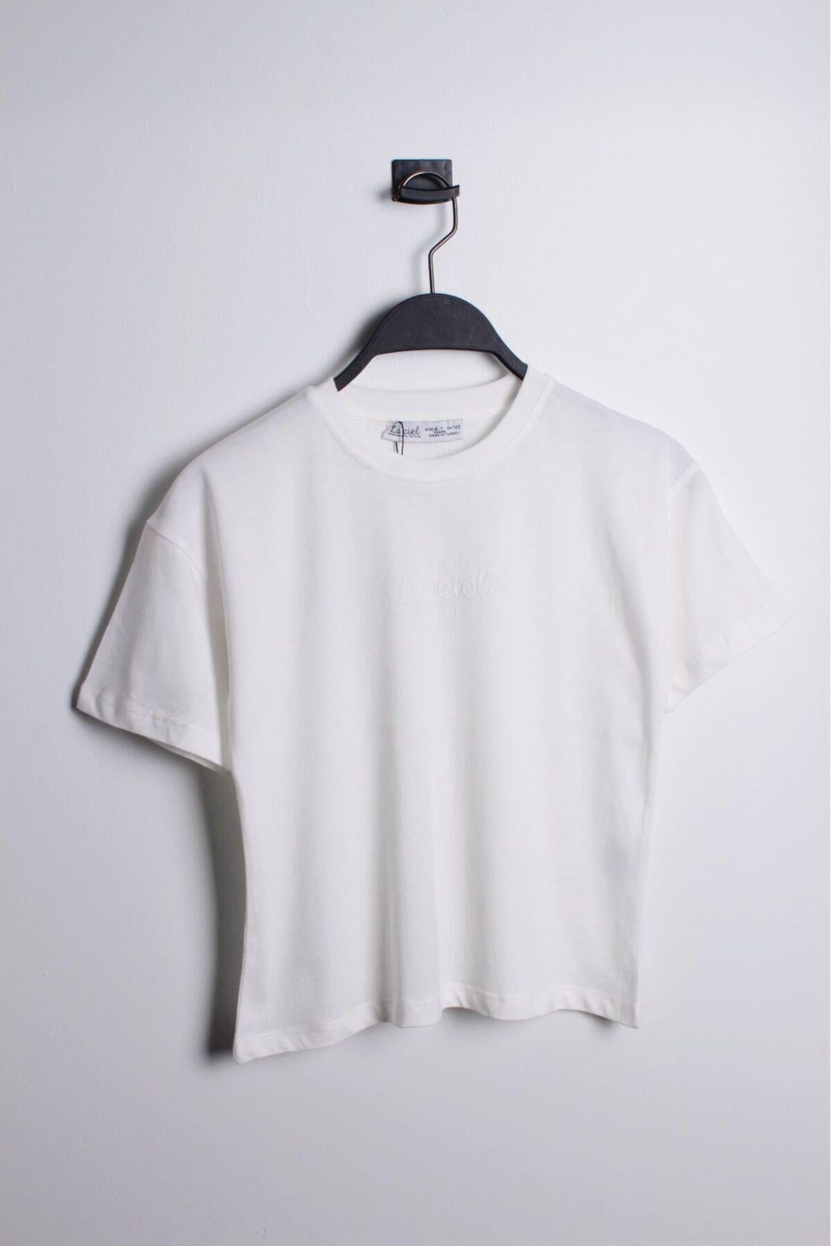 basic-kabartma-baskili-t-shirt-beyaz-8-fe6d.jpg