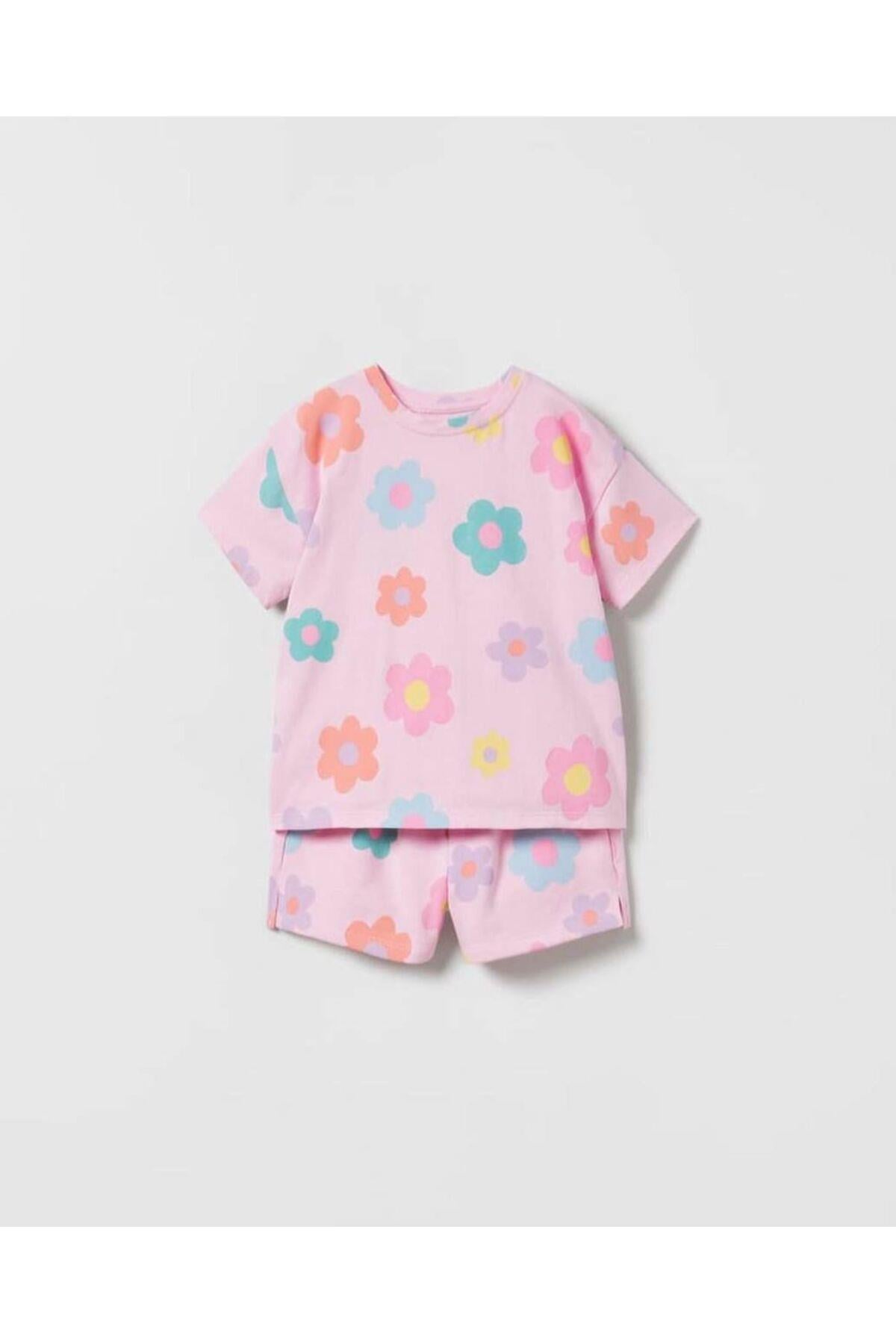 pembe-cicekli-tshirt-sort-takim-pembe-fd1900.jpg