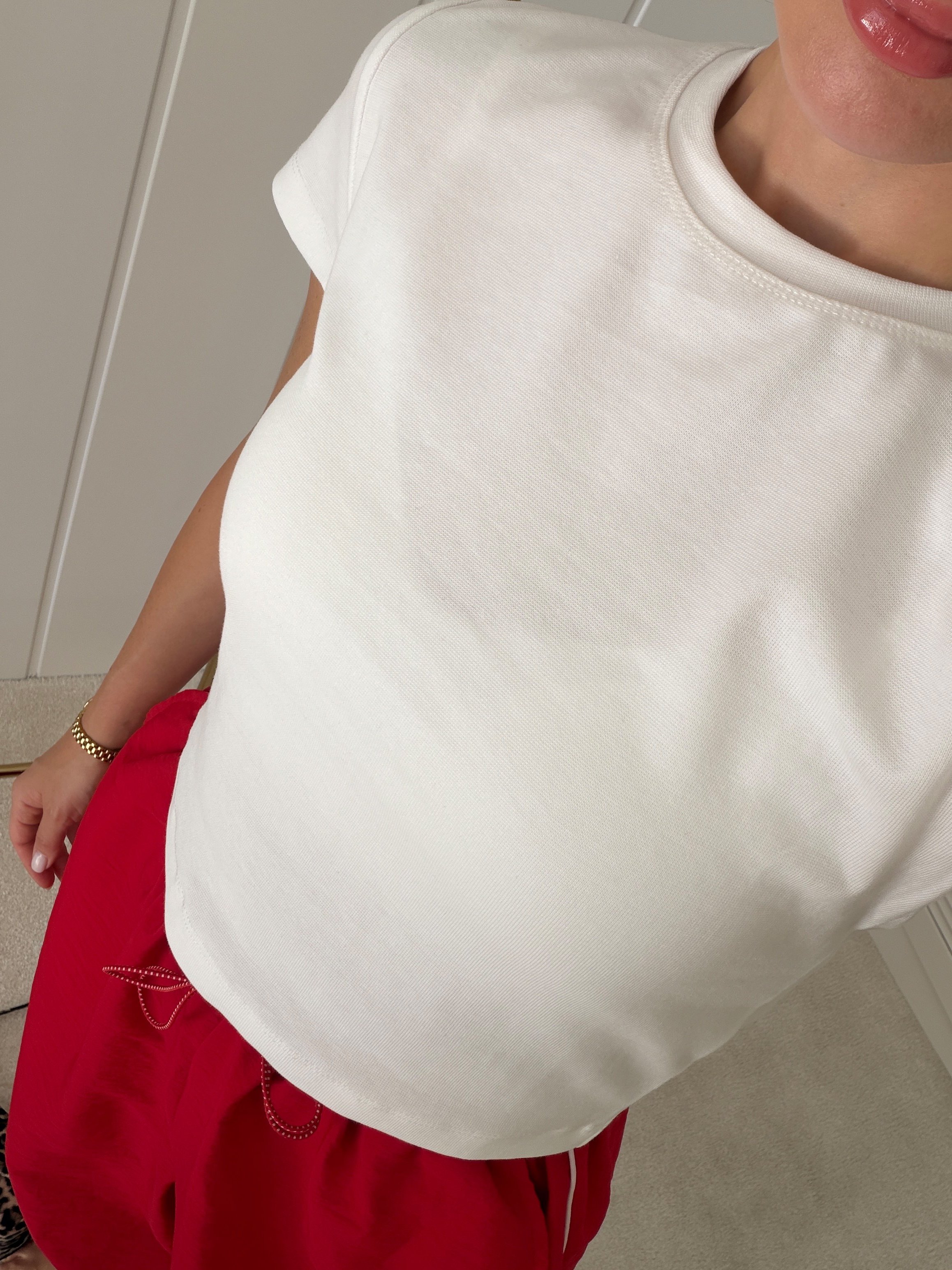 Basic Pamuklu Crop T-shirt Ekru / Kahve / Kırmızı / Siyah