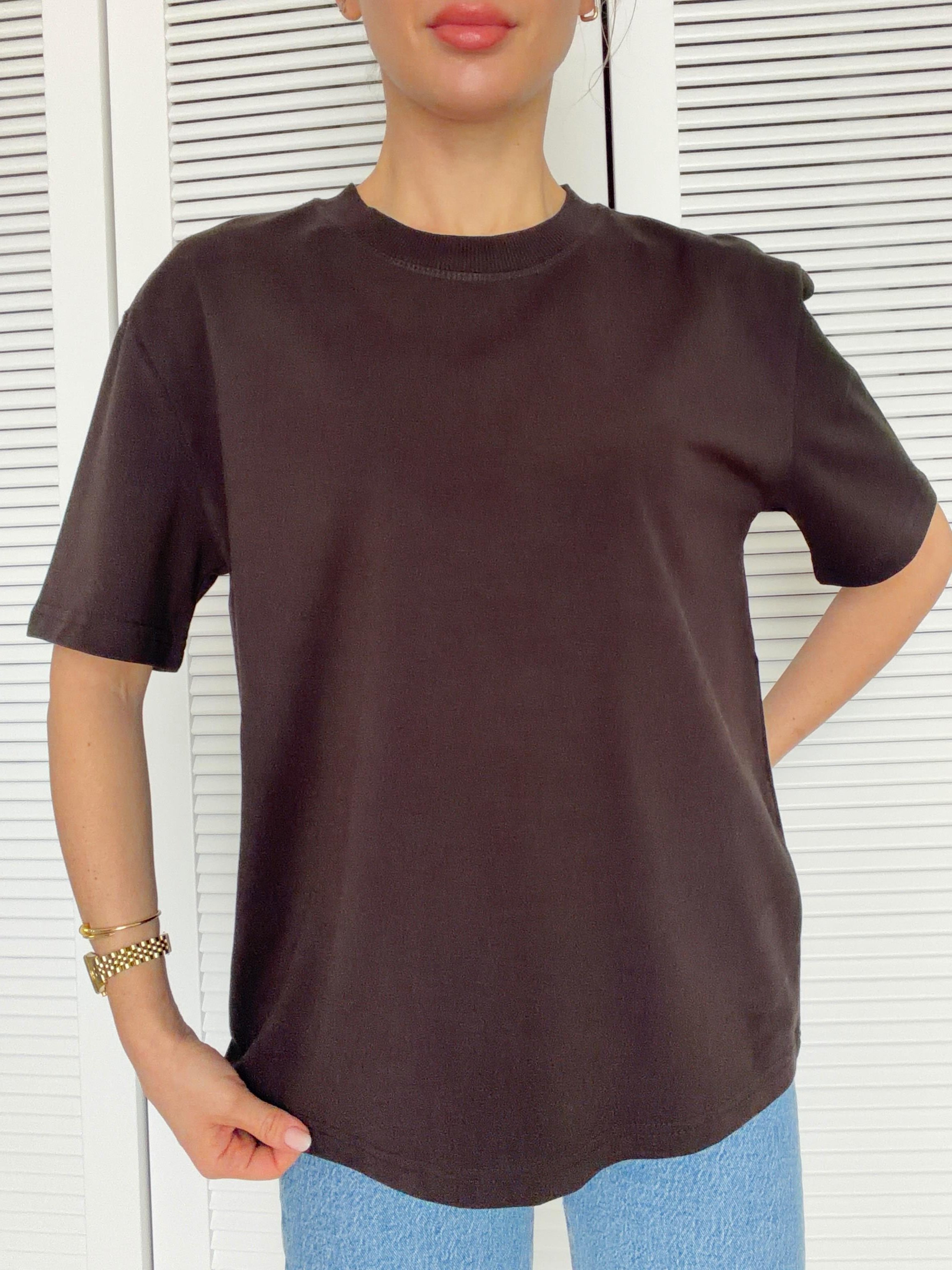 Dekoratif Dikişli Bisiklet Yaka Tshirt Kahverengi