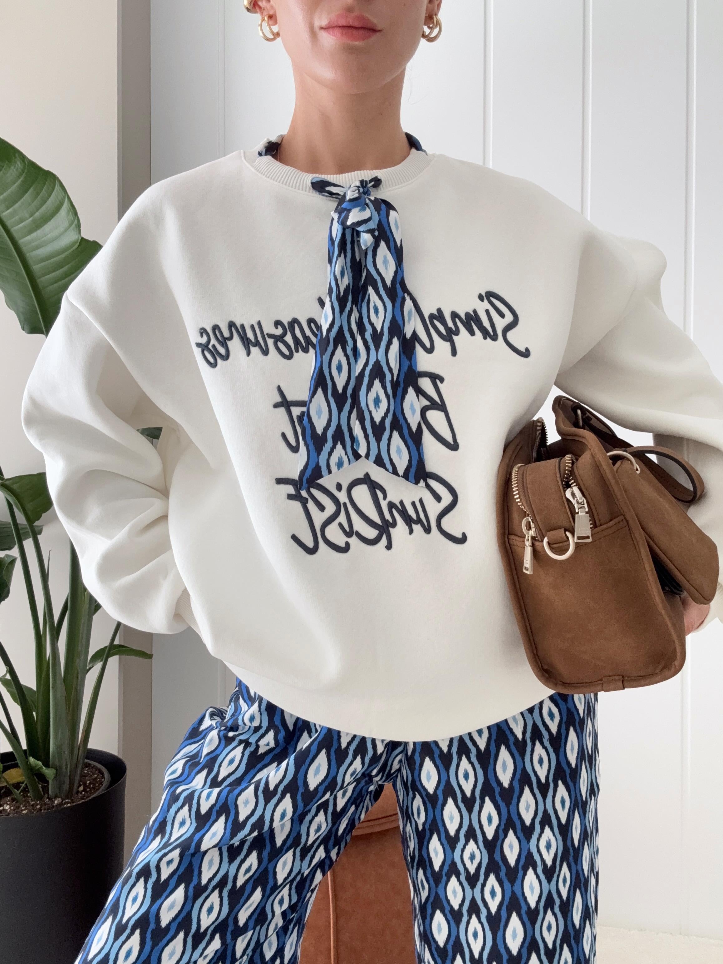 Desen Fularlı Baskılı Oversize Sweat Ekru  