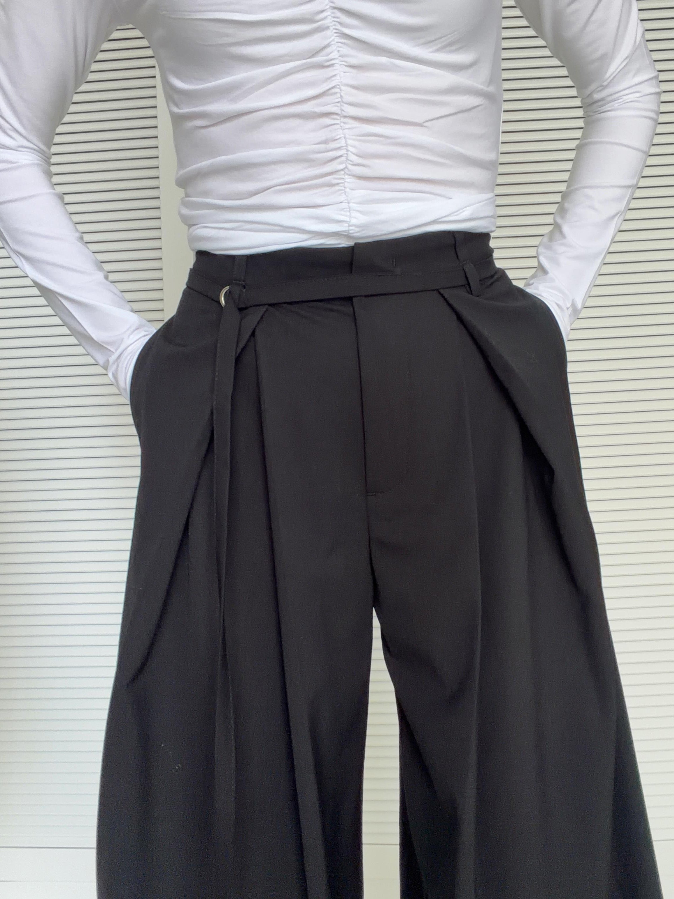 İnce Kemerli Pantolon Siyah