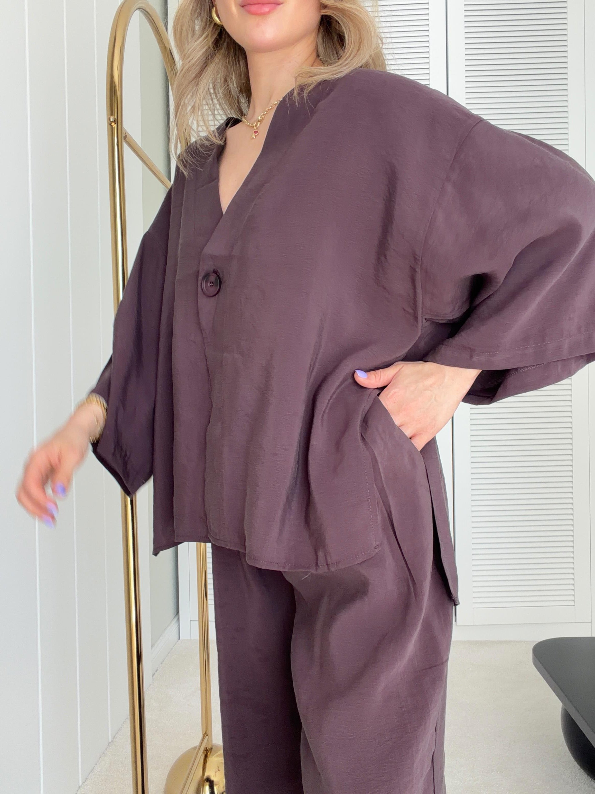 Oversize Gömlek ve Rahat Kalıp Dökümlü Pantolon Bordo