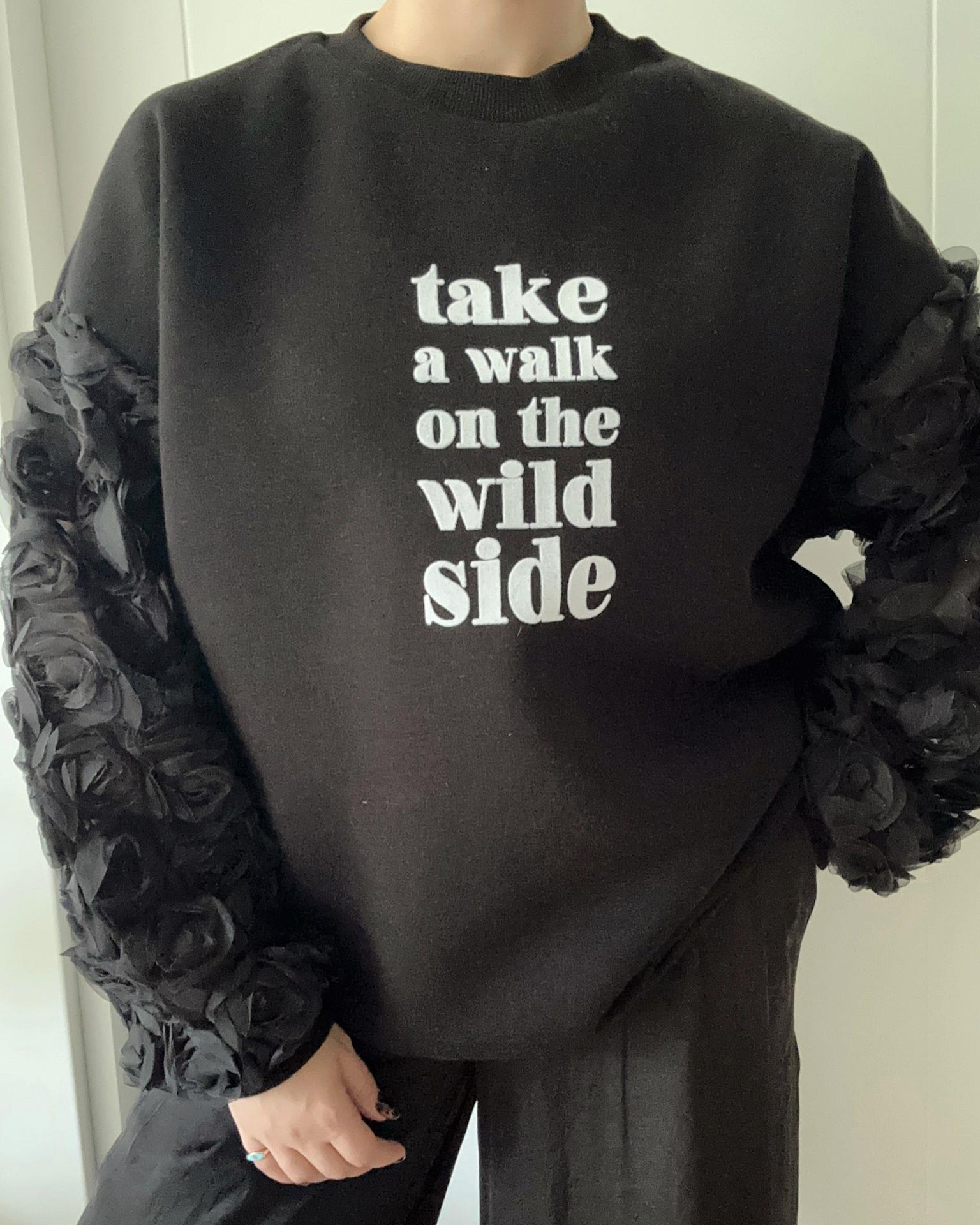 Oversize Gül Matchli Baskılı Sweatshirt Siyah