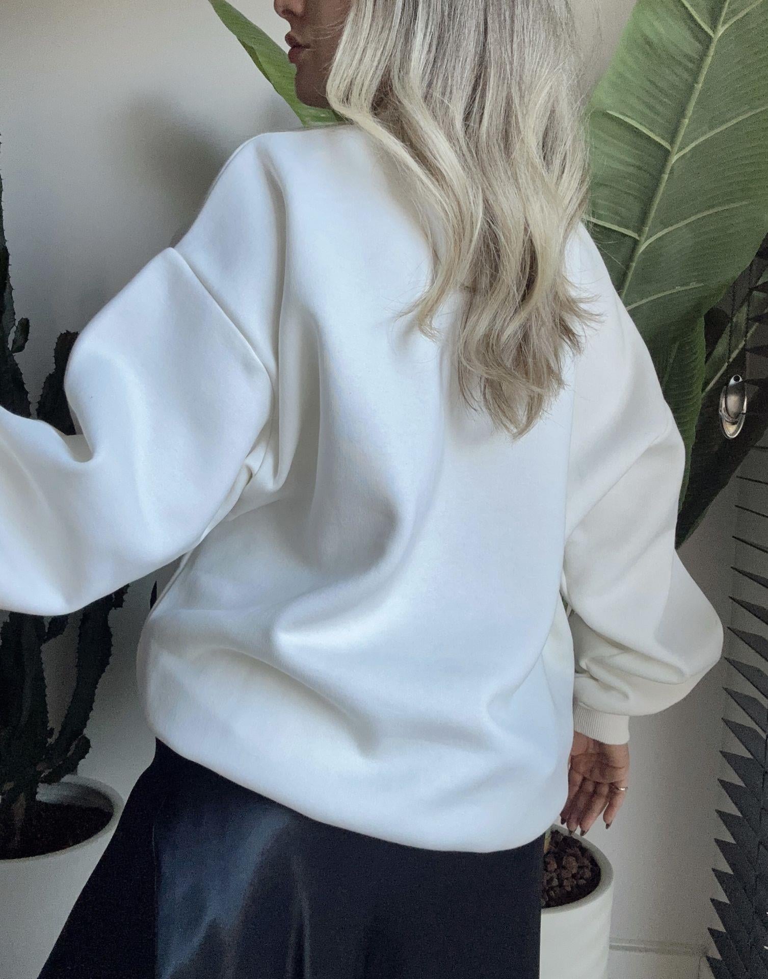 Parlak Leopar Baskı Detay Sweatshirt